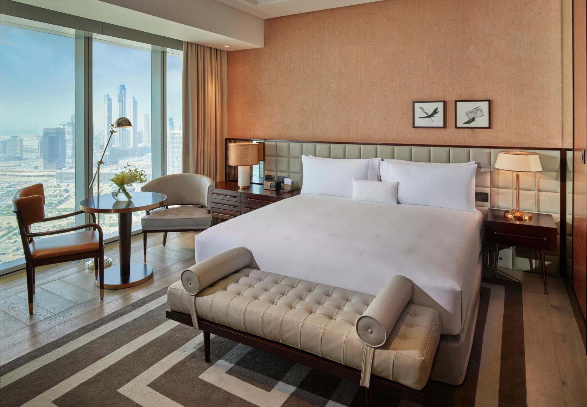 월도프 아스토리아 두바이 인터내셔널 파이낸셜 센터 호텔 외부 사진 A bedroom at the Address Downtown Hotel
